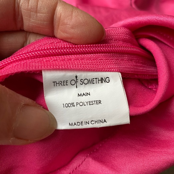 Three of something pink sleeveless blouse size AU6 - Picture 8 of 11